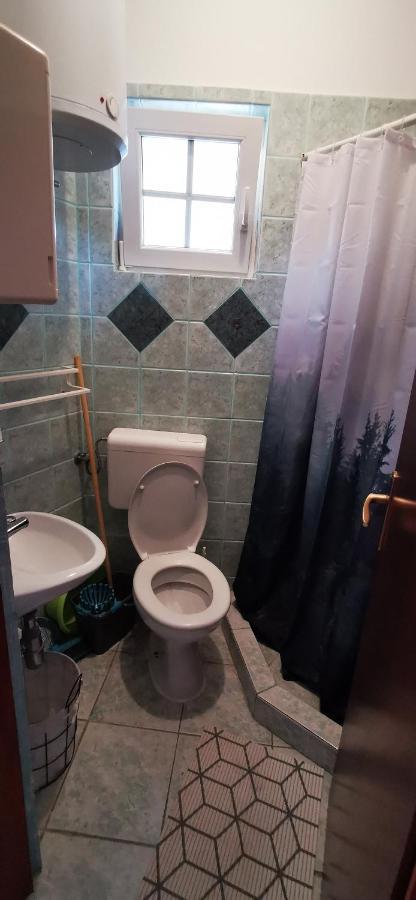 Apartmani Marija Kolan Exterior foto